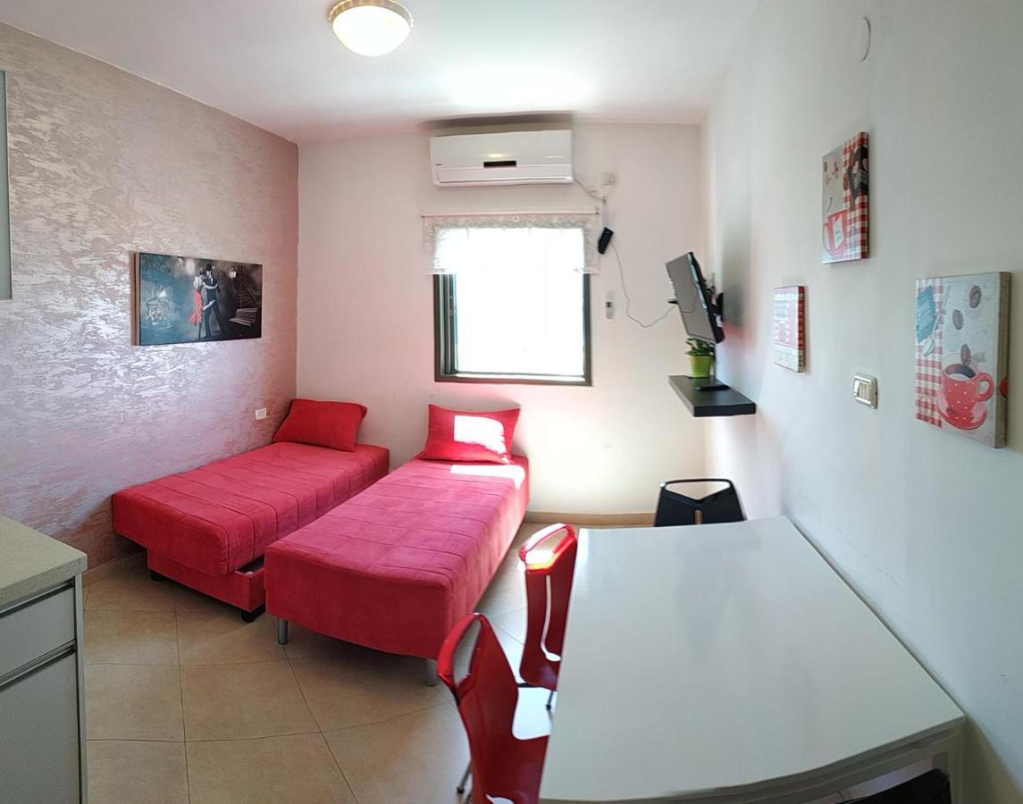 Hotel Apartment Short Term Tel Aviv Bat Yam 353 Dış mekan fotoğraf